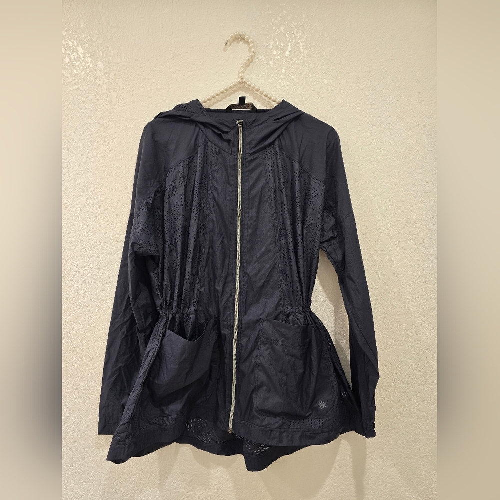 Athleta Passport Jacket in navy blue - Picture 3 of 7
